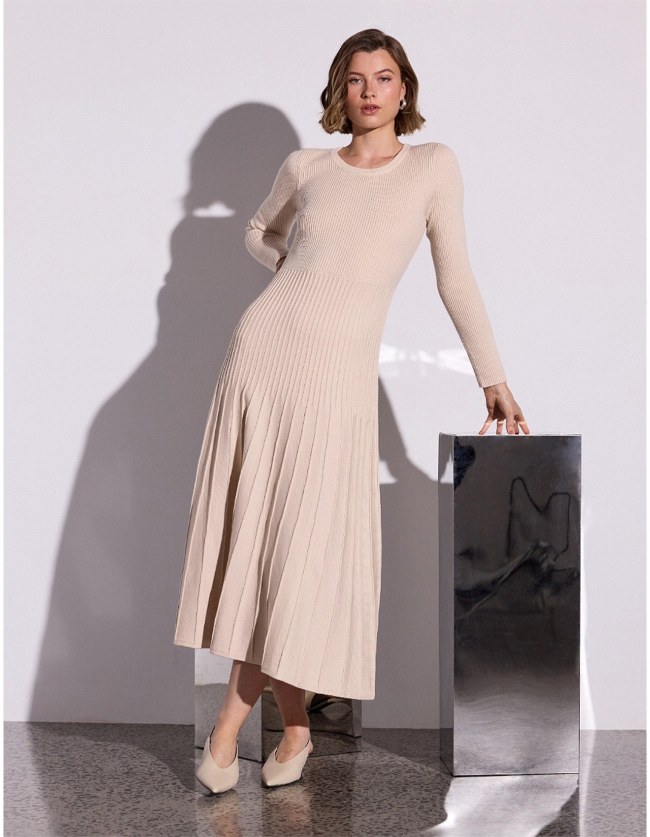 STAPLE THE LABEL- Elena Midi Dress