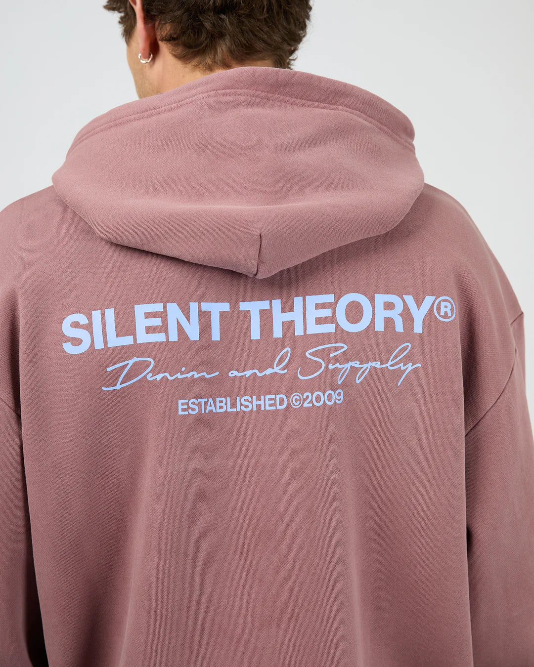 SILENT THEORY VITAL HOODIE PLUM