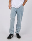 SILENT THEORY - A2 Soho Jean Sky Blue