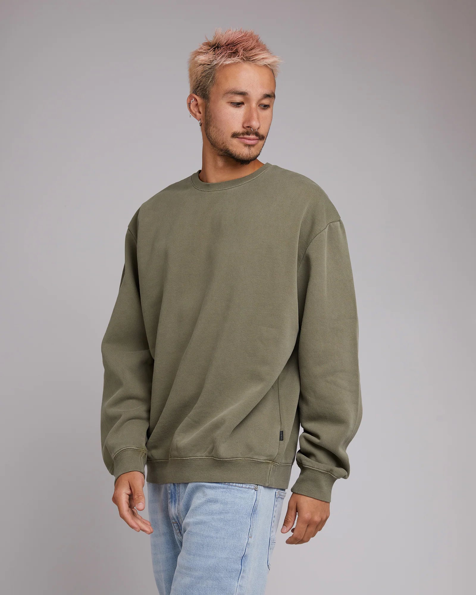 SILENT THEORY BOX CREW Khaki and Charcoal