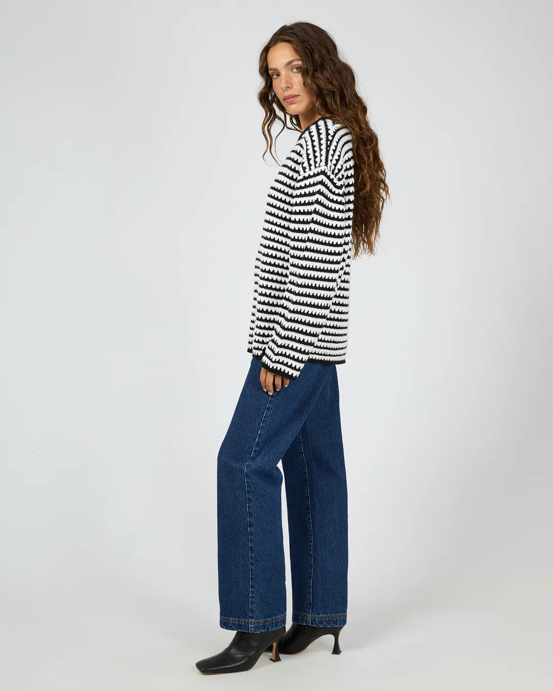 SILENT THEORY- Bambi Knit Jumper