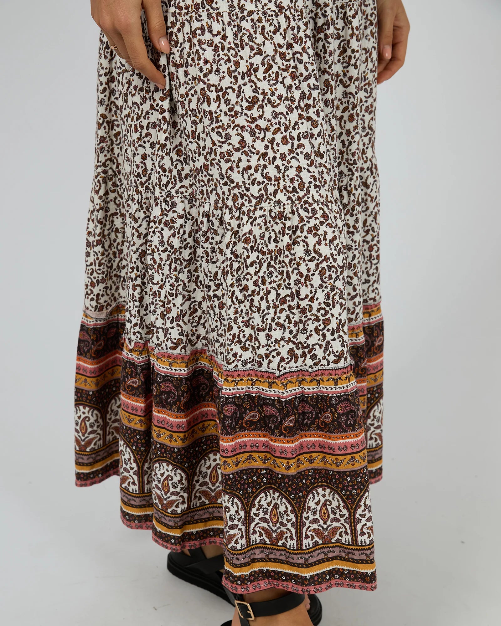 ALL ABOUT EVE-  Honey Floral Print Maxi Skirt