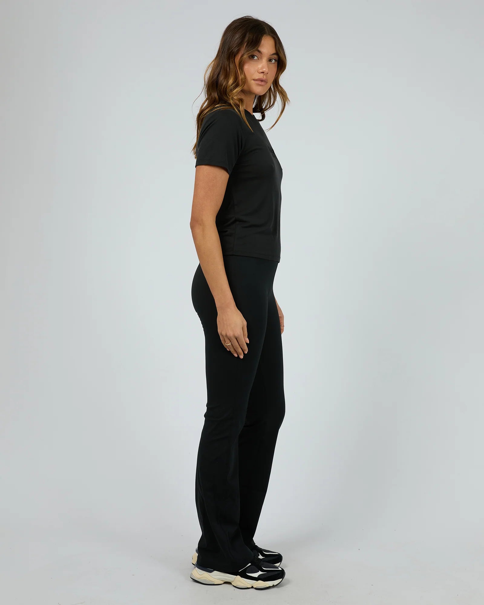 ALL ABOUT EVE - Luxe Active Tee.  Black