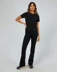 ALL ABOUT EVE - Luxe Active Tee. Black