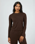 ALL ABOUT EVE- Luxe Active L/S Top. Brown.