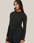 ALL ABOUT EVE - Luxe Active L/S Top. Black