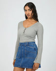 ALL ABOUT EVE- Darcie Knit Top.  Grey Marle