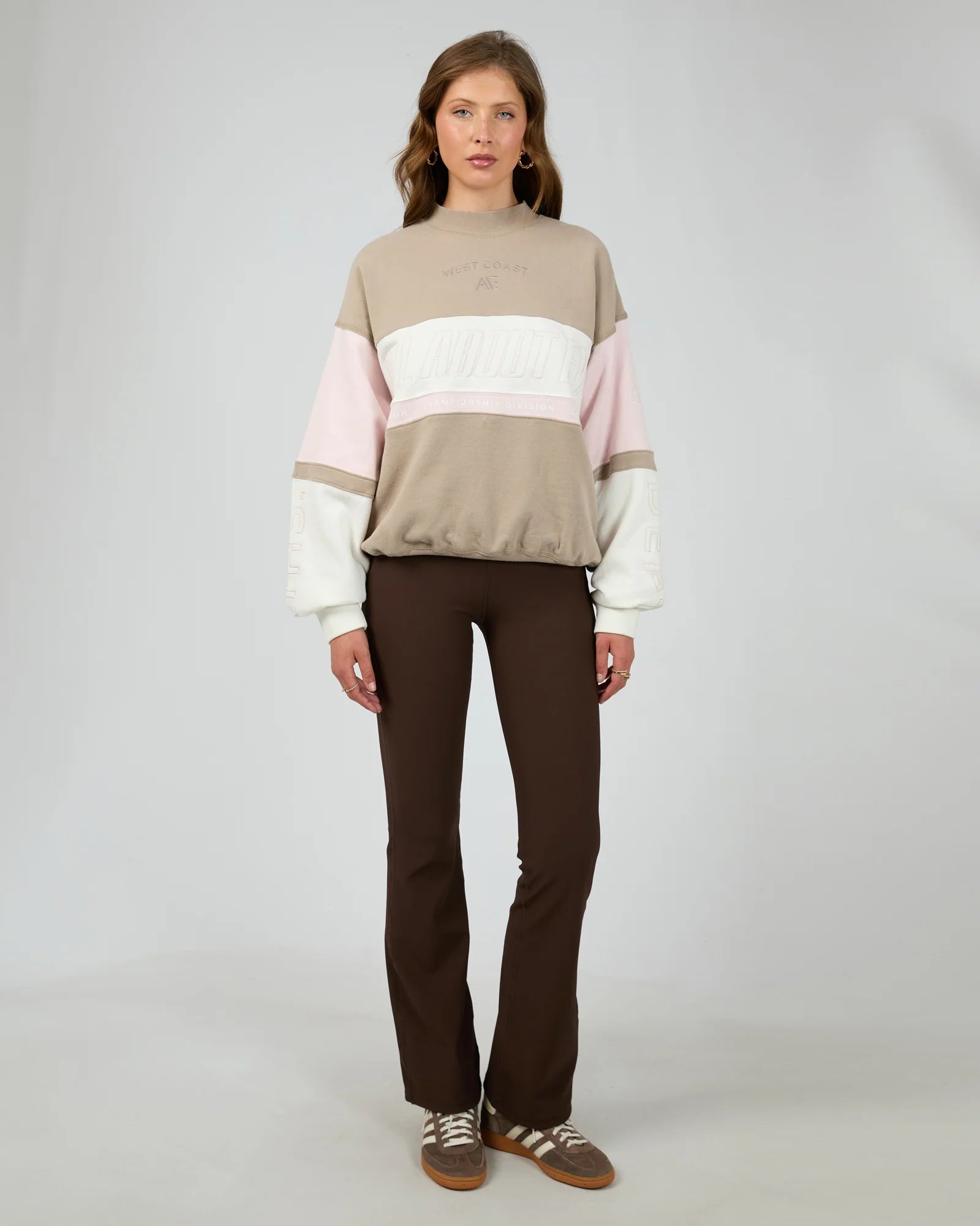 ALL ABOUT EVE- Performance Box Crew.  Stone