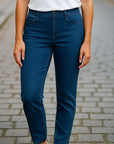 EQUINOX - Stretch Denim Pull-On Capri Pants - Stonewash