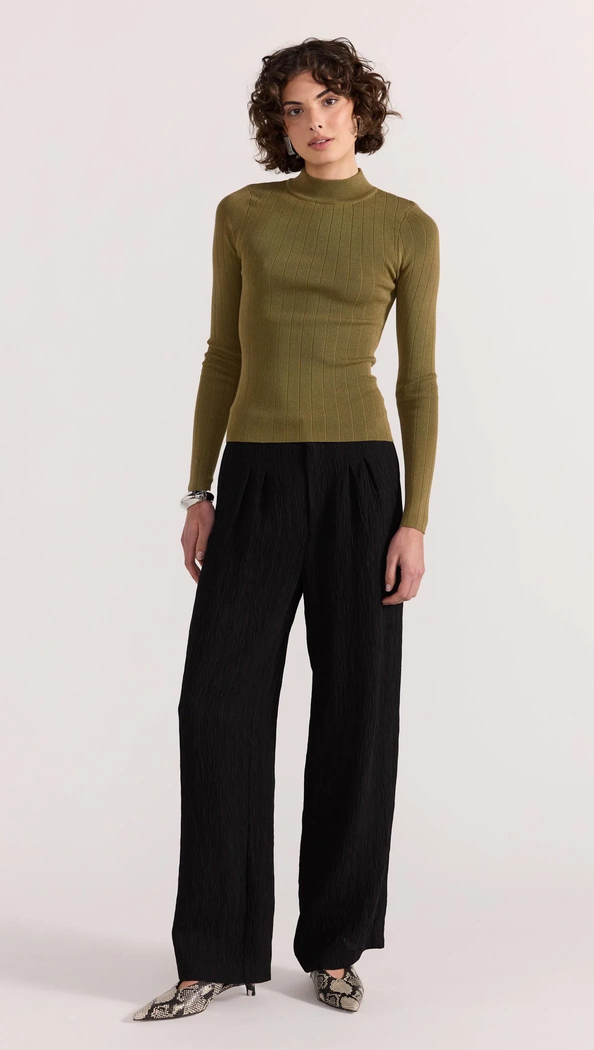 STAPLE THE LABEL- RENEE RIB KNIT TOP