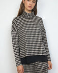TINTA BARILOCHE - Plinia Sweater - Black