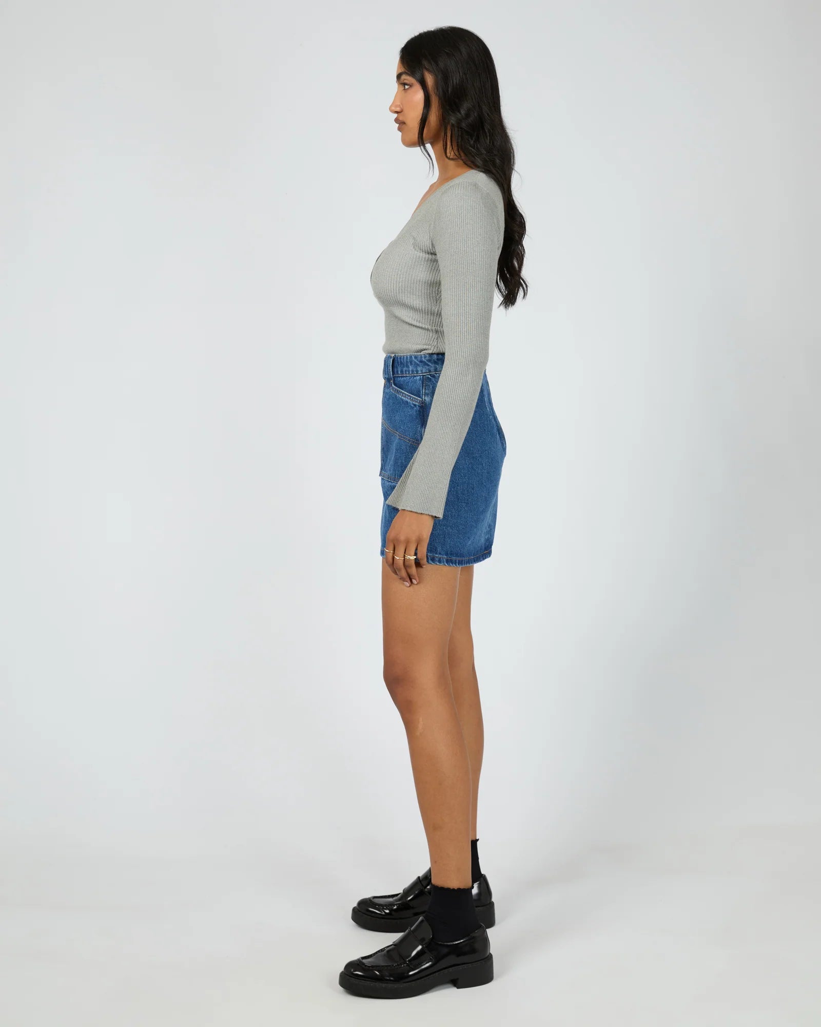 ALL ABOUT EVE- Darcie Knit Top.  Grey Marle