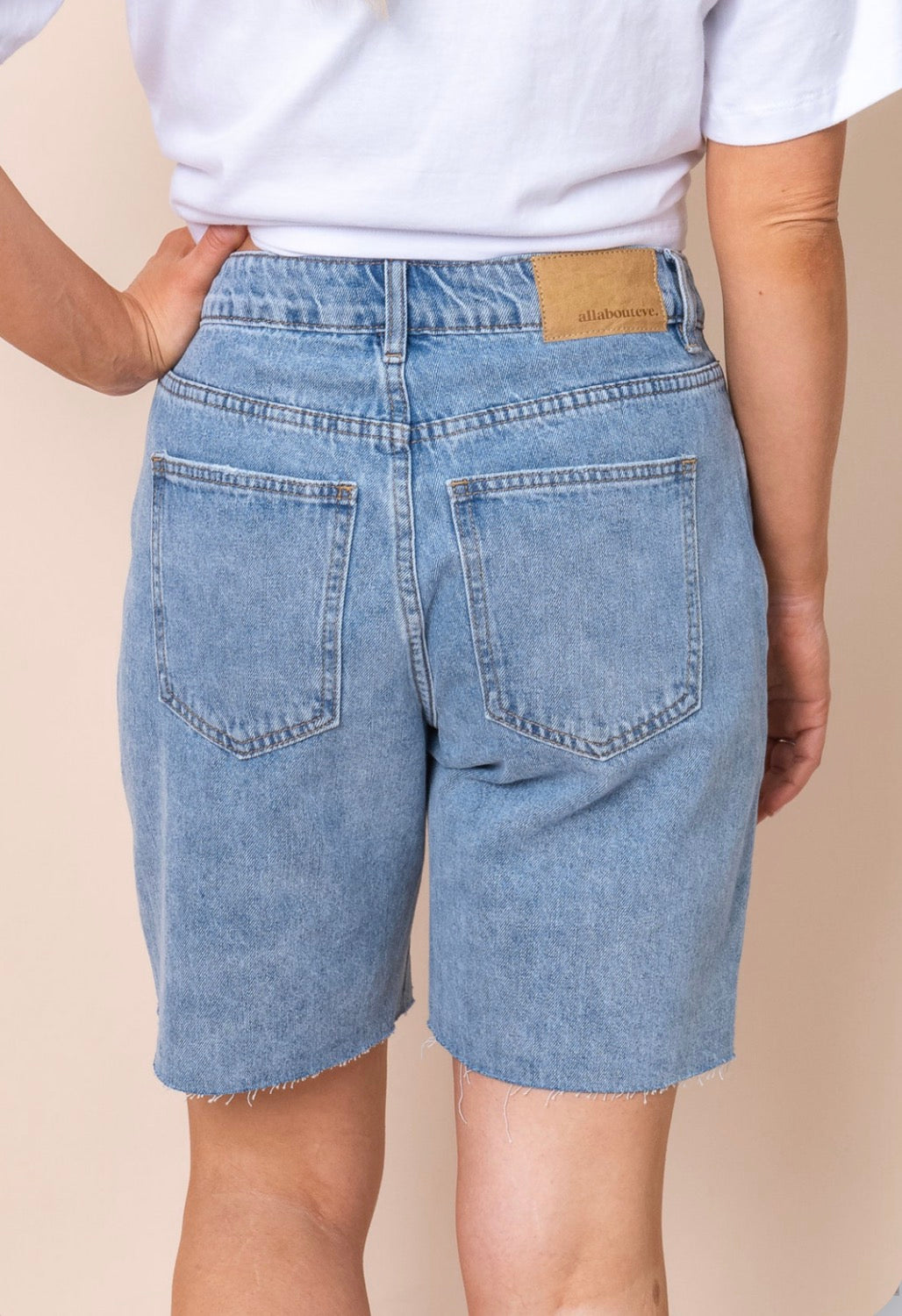 ALL ABOUT EVE - Lexie Denim Jort - Light Blue