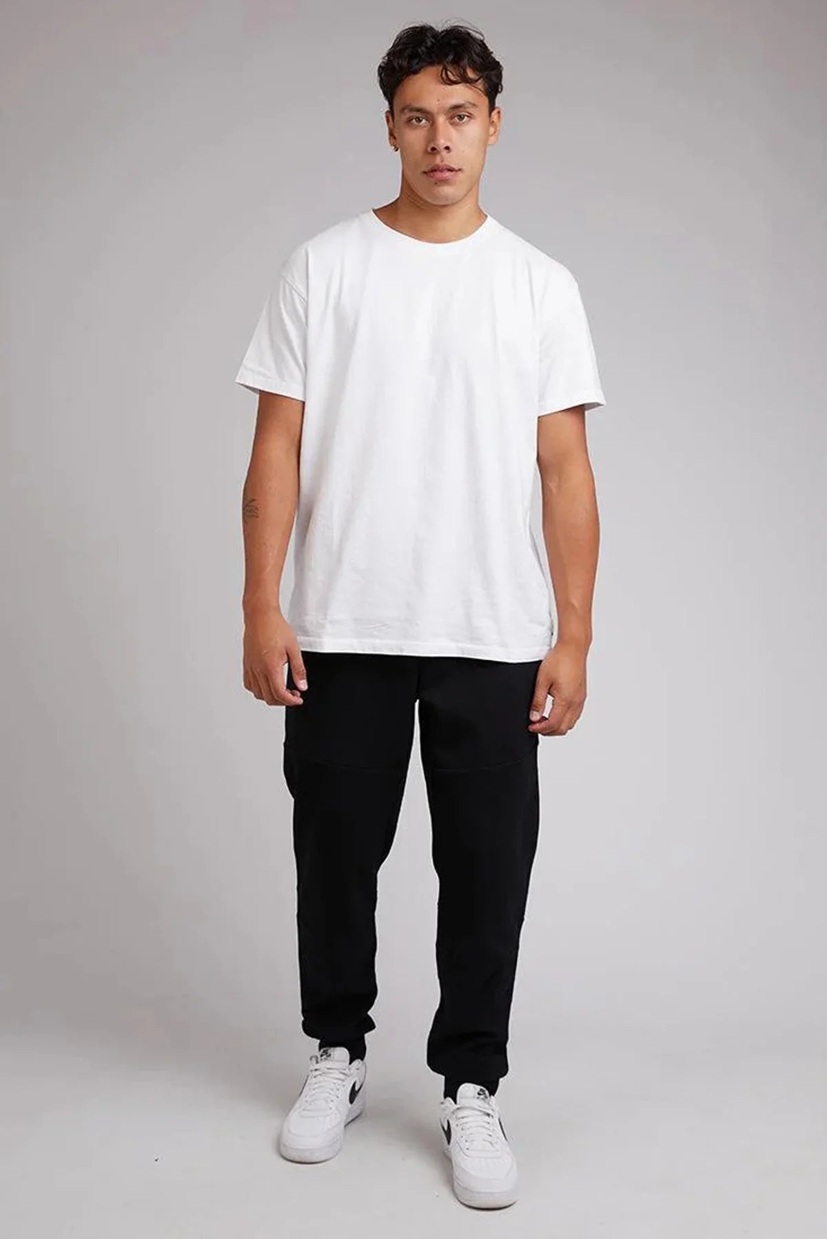 ST GOLIATH - Tech Track Pant - Black