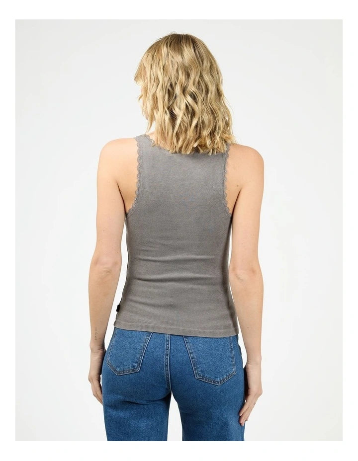ALL ABOUT EVE - Washed Rib Lace Tank - Charcoal