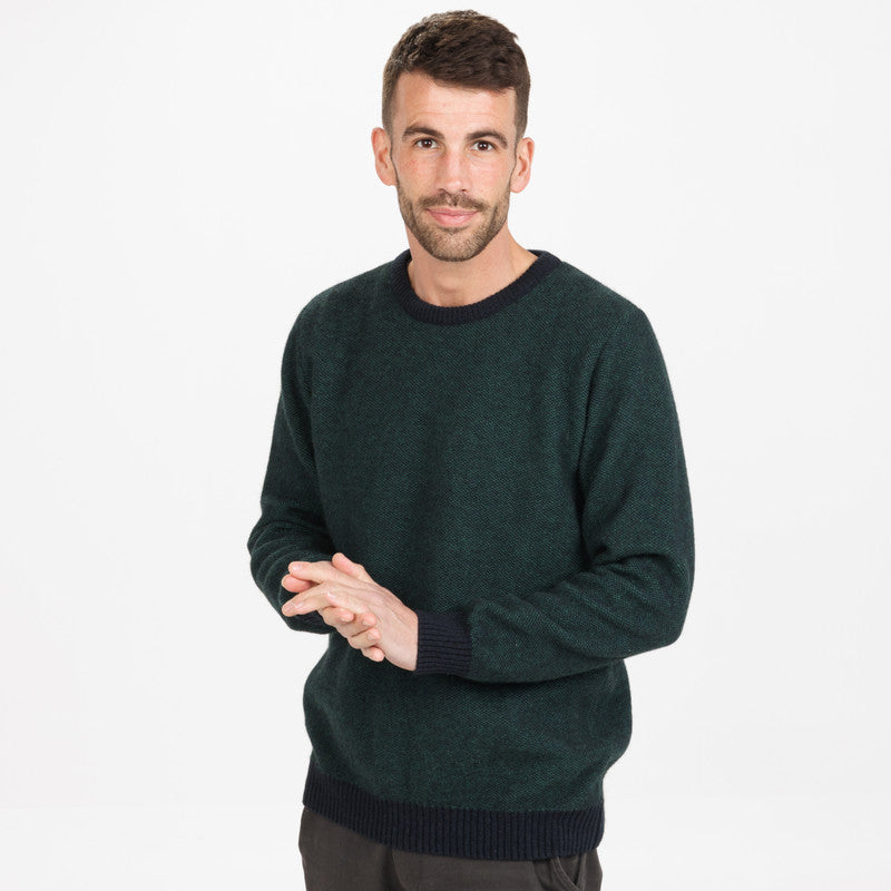 NATIVE WORLD - Merino &amp; Possum Mens Textured Crew - Green