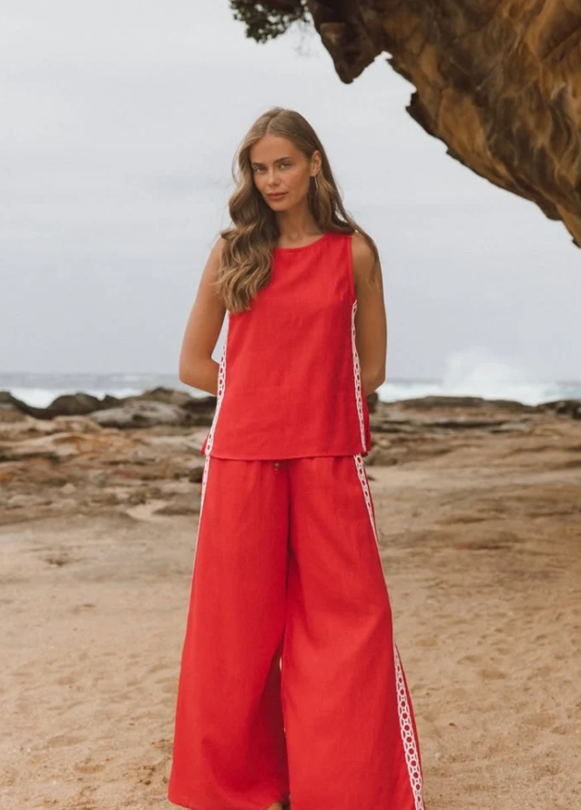 EBBY &amp; I Coco Singlet - Red